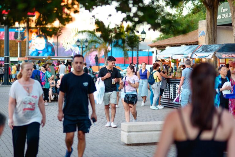 En la previa del Día de la Madre, este sábado la avenida San Martín se convertirá en peatonal