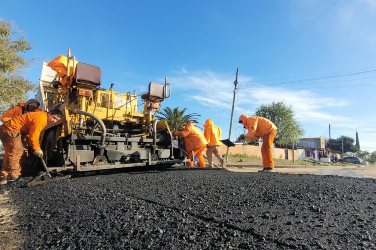 La Municipalidad completó la repavimentación de 32 cuadras en siete barrios de la ciudad La Municipalidad completó la repavimentación de 32 cuadras en siete barrios de la ciudad